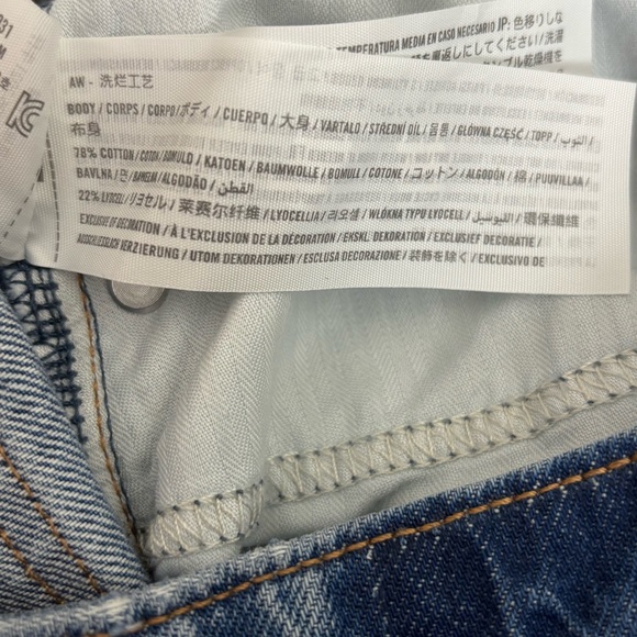 NWT Abercrombie & Fitch Curve Love High Rise Loose Medium Wash Jeans size 26L/2 - Picture 13 of 15